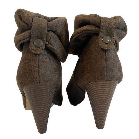 Brown Charlotte Russe Open Toe Slouchy Ankle Boots with Cone-shaped Heel Size 10 - Picture 8 of 12